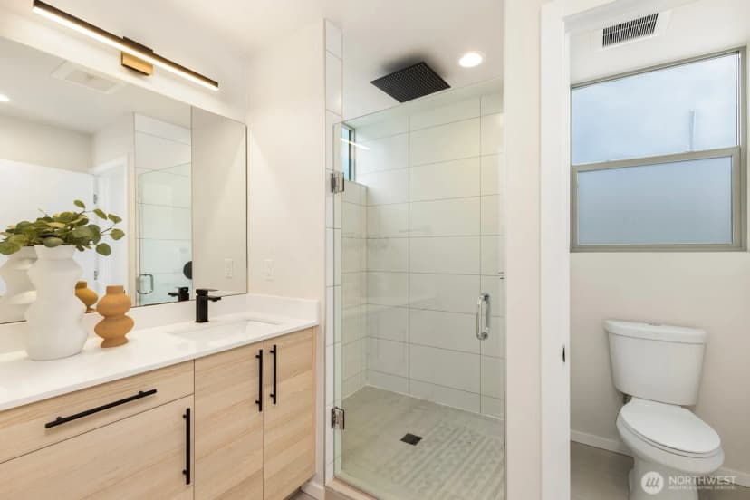 Property photo for 8370 Loyal Way Nw #c, Seattle photo 22