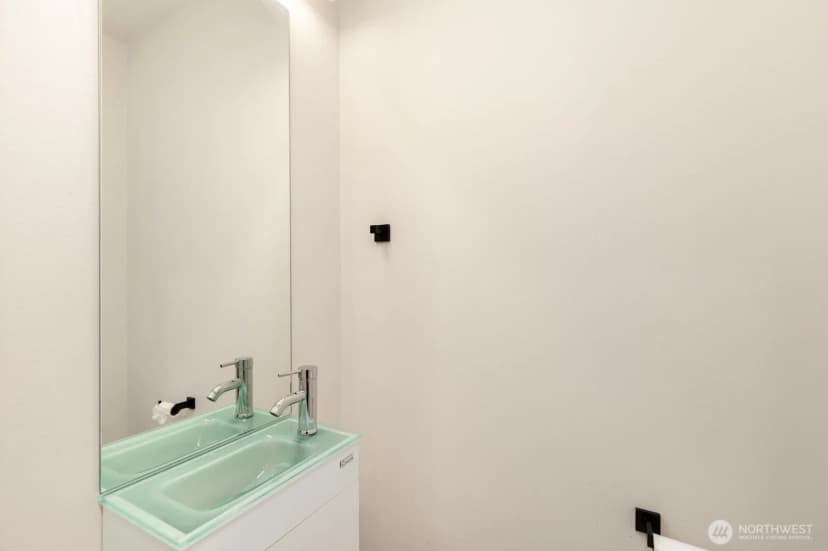 Property photo for 8370 Loyal Way Nw #c, Seattle photo 12