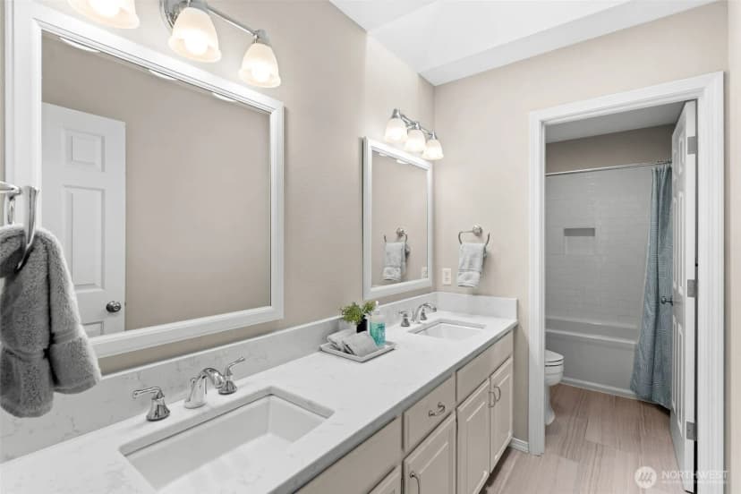 Property photo for 4923 Canterwood Drive Nw, Gig Harbor photo 32