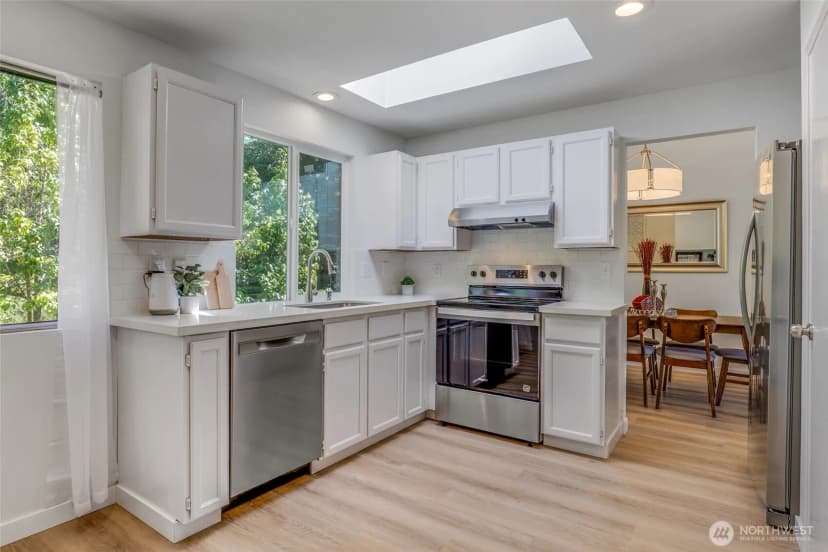 Property photo for 1124 S 23rd Street, Renton photo 4
