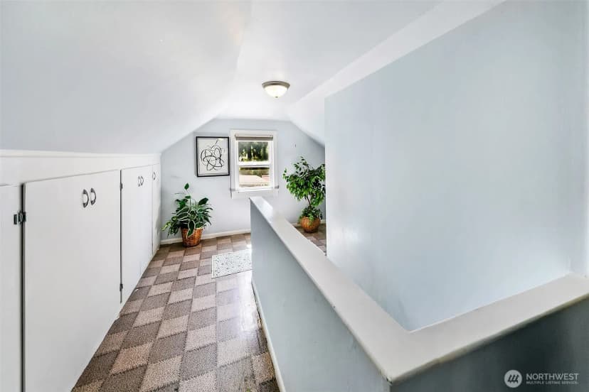 Property photo for 1035 Ne 91st Street, Seattle photo 15
