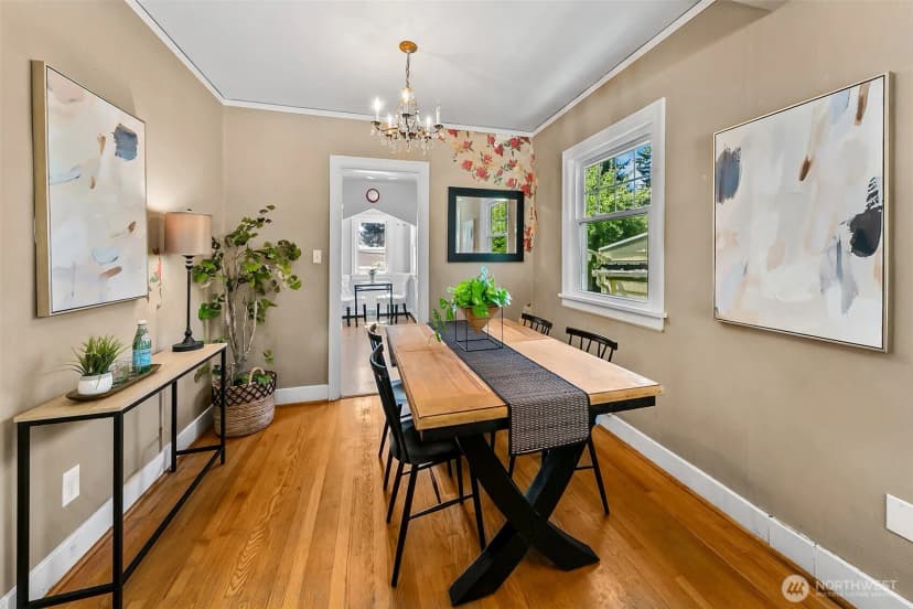 Property photo for 1035 Ne 91st Street, Seattle photo 6