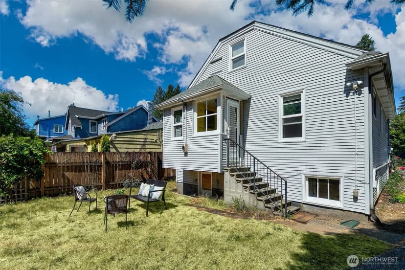 Property photo for 1035 Ne 91st Street, Seattle photo 23
