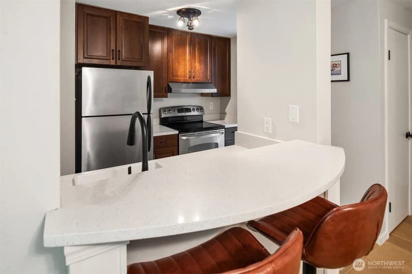 Property photo for 2244 13th Avenue W #313, Seattle photo 9