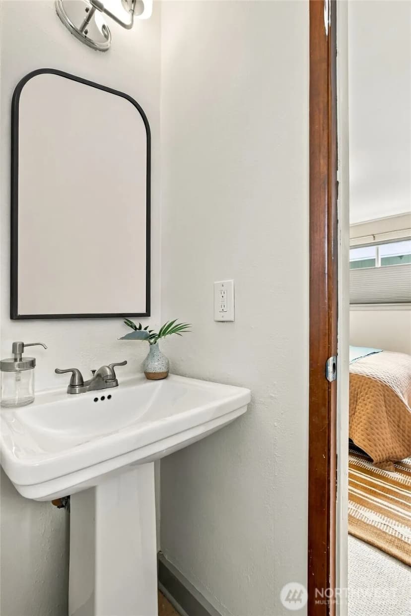 Property photo for 9306 52nd Avenue S, Seattle photo 17