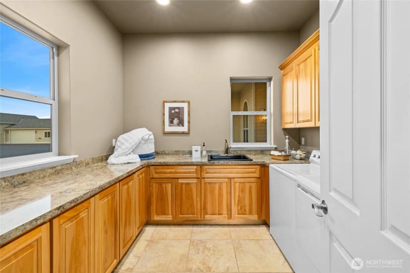 Property photo for 240 Majestic Heights Drive, Ellensburg photo 25