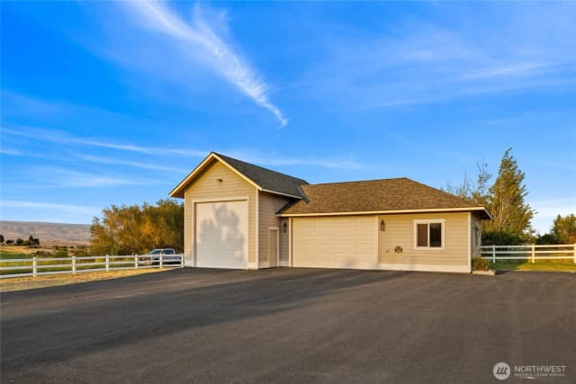 Property photo for 240 Majestic Heights Drive, Ellensburg photo 5