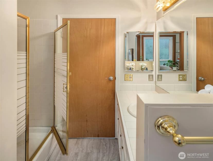 Property photo for 14130 Se 49th Place, Bellevue photo 26