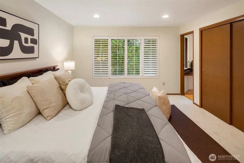 Property photo for 14130 Se 49th Place, Bellevue photo 15