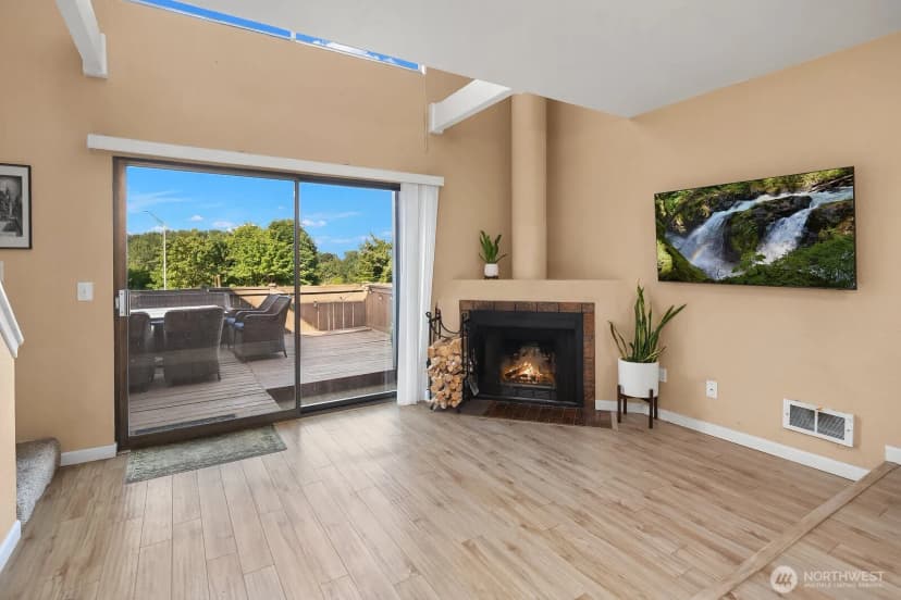 Property photo for 25044 Lake Fenwick Road #32, Kent photo 5