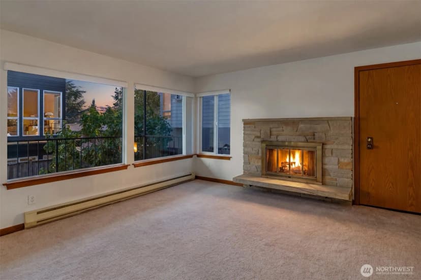 Property photo for 1527 Nw 63rd Street #2, Seattle photo 4