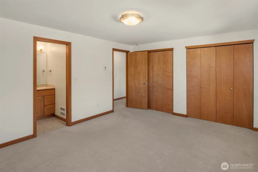 Property photo for 1527 Nw 63rd Street #2, Seattle photo 16