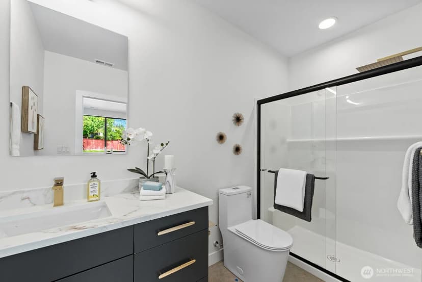 Property photo for 17116 35th Drive Se #b4, Bothell photo 9