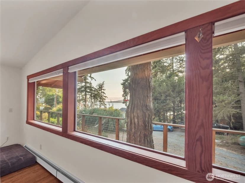 Property photo for 17261 Golden View Avenue, La Conner photo 15