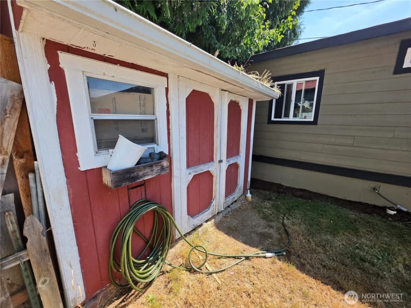Property photo for 898 Burr Road Se #30, Olympia photo 18