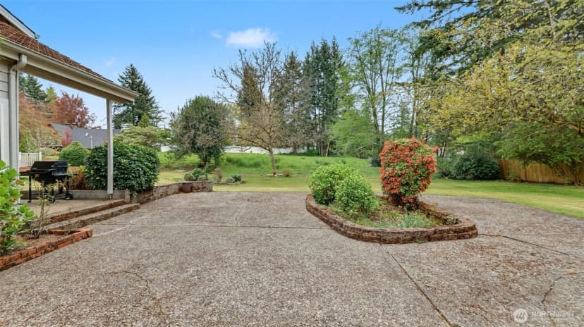 Property photo for 19832 156th Avenue Ne, Woodinville photo 33