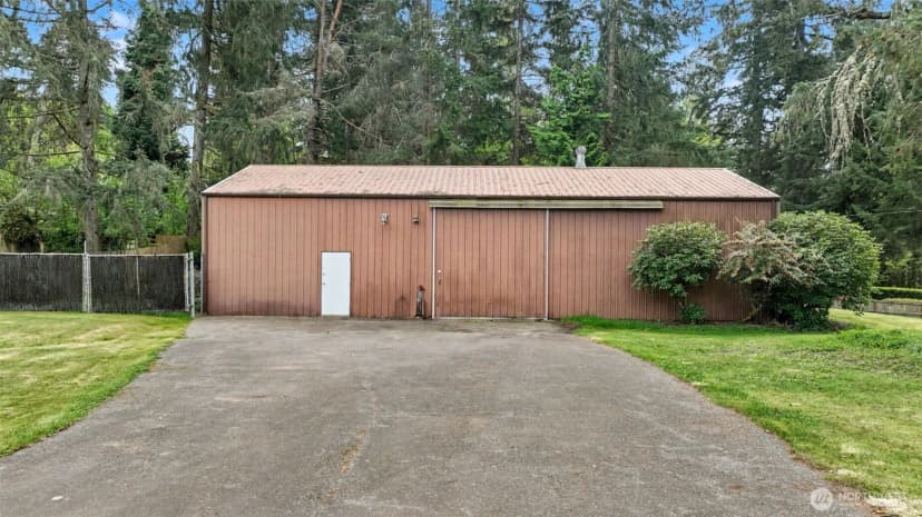 Property photo for 19832 156th Avenue Ne, Woodinville photo 29