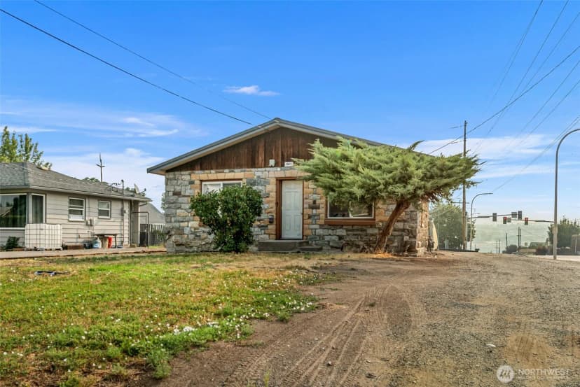 Property photo for 1357 Monitor Street, Wenatchee photo 28