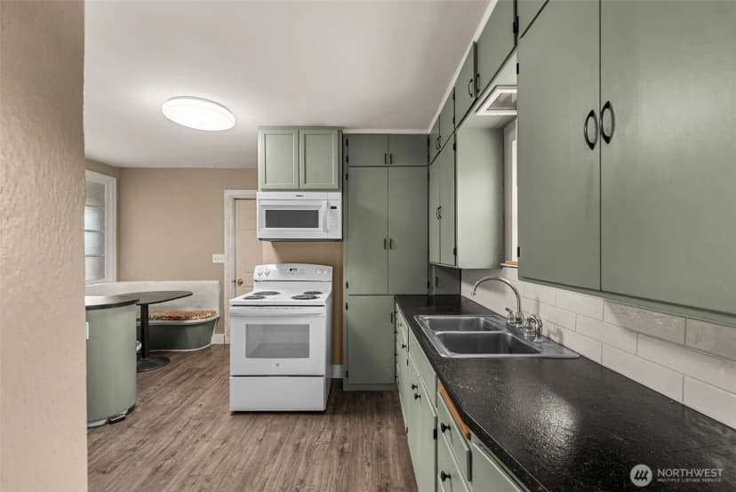 Property photo for 1357 Monitor Street, Wenatchee photo 8