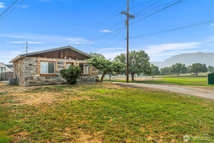 Property photo for 1357 Monitor Street, Wenatchee photo 30