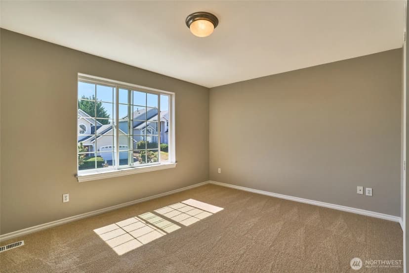 Property photo for 11912 Se 240th Place, Kent photo 19