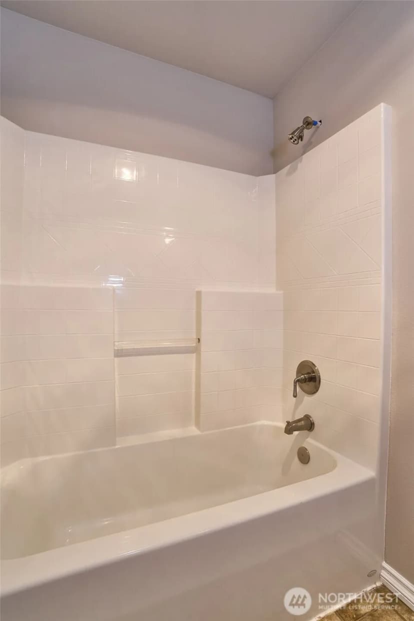 Property photo for 11912 Se 240th Place, Kent photo 30