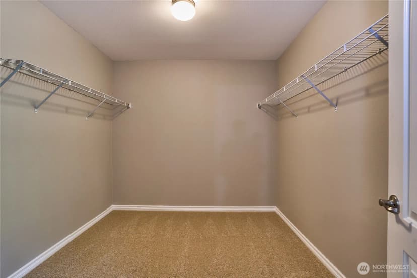 Property photo for 11912 Se 240th Place, Kent photo 27