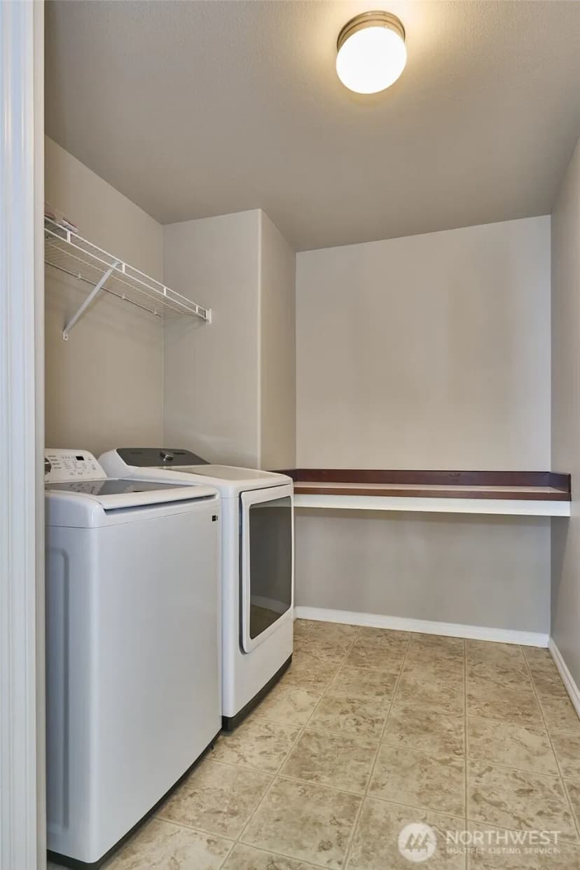 Property photo for 11912 Se 240th Place, Kent photo 32
