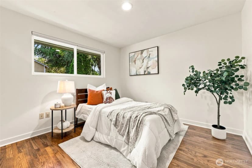 Property photo for 7050 21st Avenue Ne, Seattle photo 19