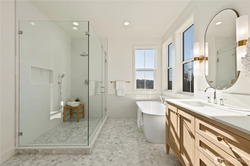 Property photo for 3243 13th Avenue W, Seattle photo 21