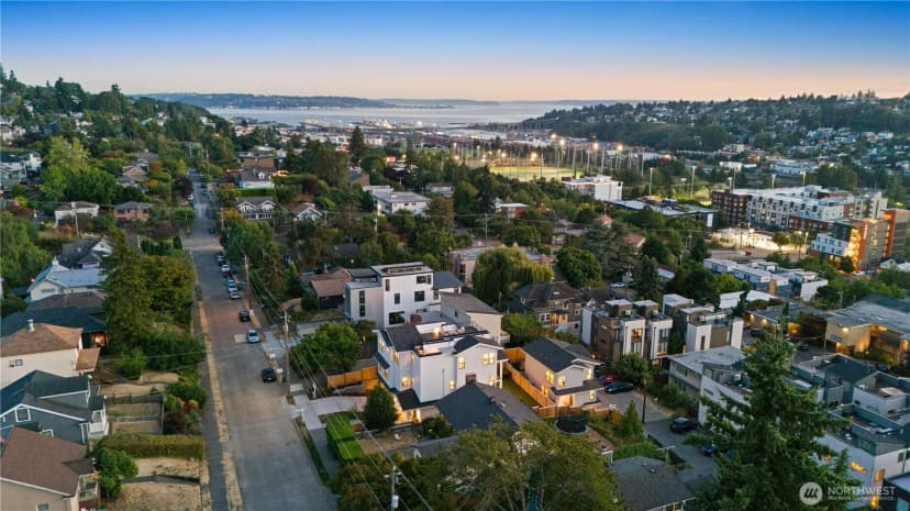 Property photo for 3243 13th Avenue W, Seattle photo 40