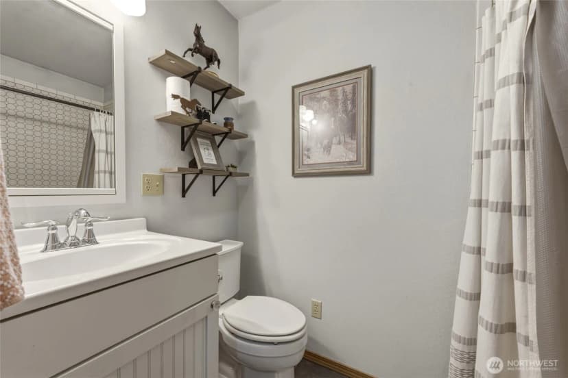 Property photo for 106 Wolf Ridge Lane, Dayton photo 17