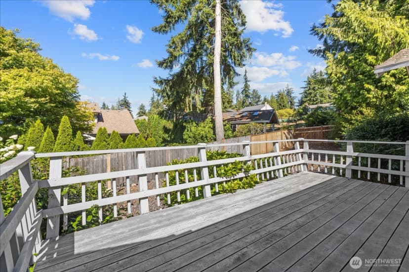 Property photo for 9113 186th Place Sw, Edmonds photo 17