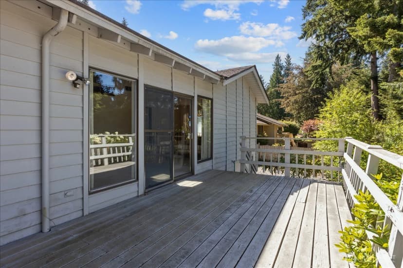 Property photo for 9113 186th Place Sw, Edmonds photo 15