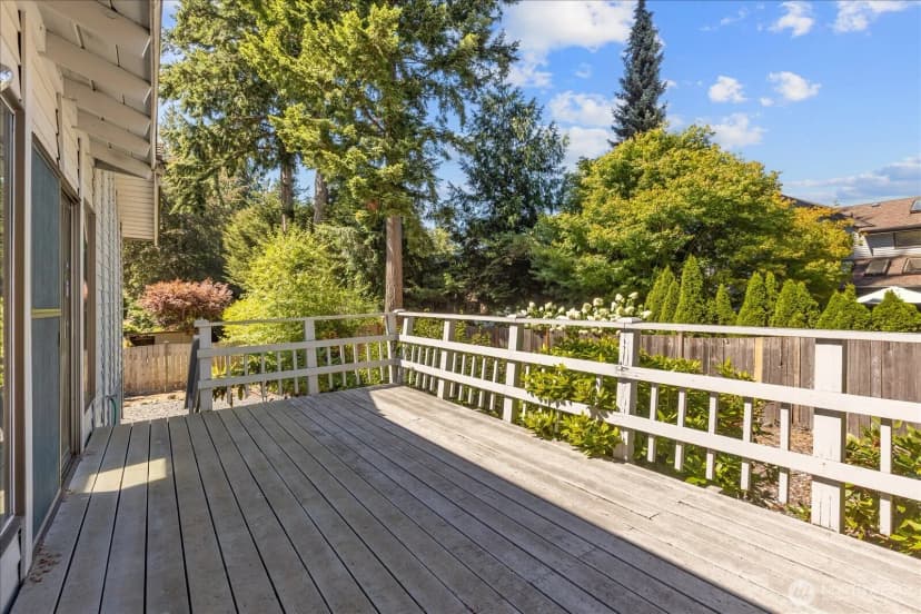 Property photo for 9113 186th Place Sw, Edmonds photo 16