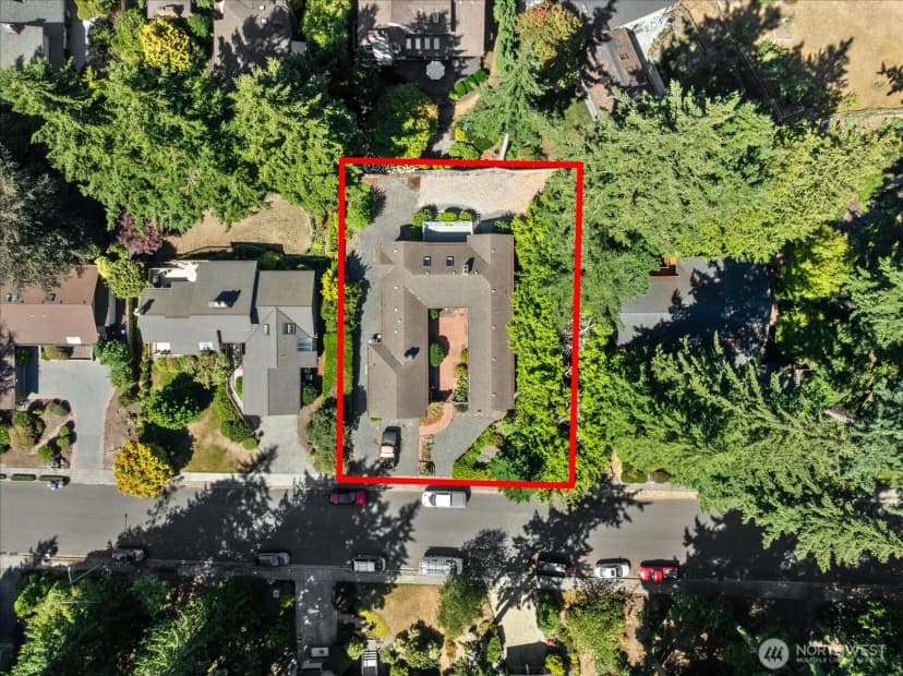 Property photo for 9113 186th Place Sw, Edmonds photo 37