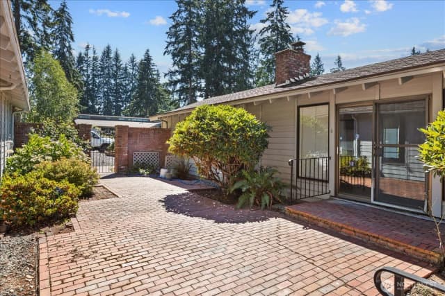 Property photo for 9113 186th Place Sw, Edmonds photo 4