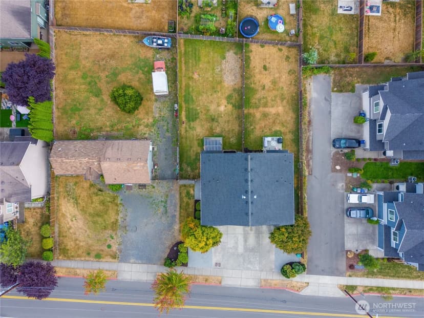 Property photo for 11243 30th Street Ne, Lake Stevens photo 32