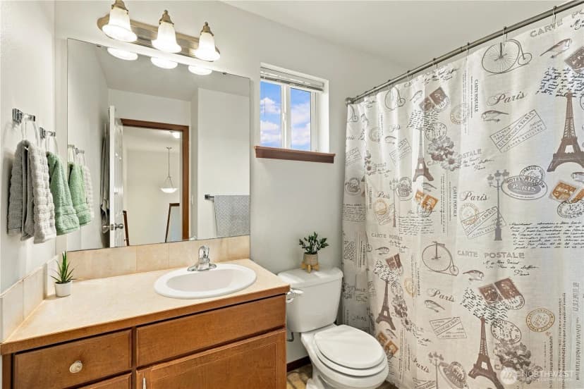 Property photo for 11243 30th Street Ne, Lake Stevens photo 19