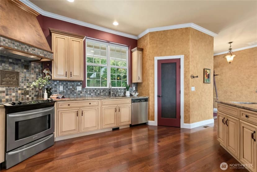 Property photo for 2 201st Avenue Ne, Snohomish photo 16