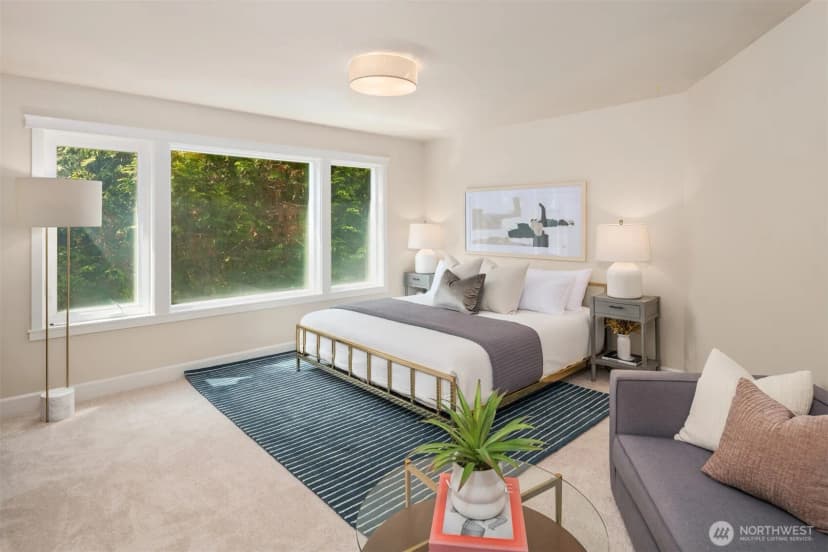 Property photo for 4600 Green Lake Way N, Seattle photo 16