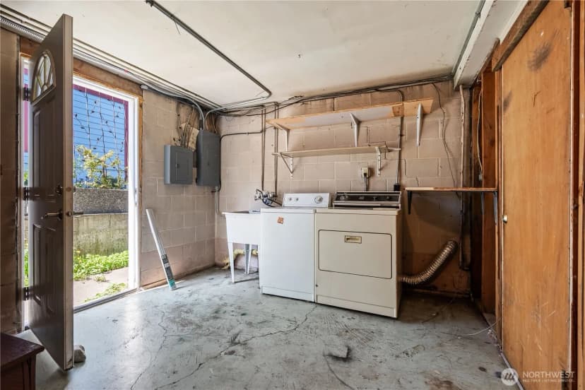 Property photo for 927 Jersey Street, Bellingham photo 11