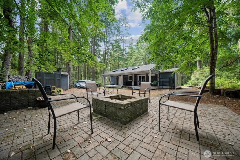 Property photo for 10517 Matthews Way, Anderson Island photo 8