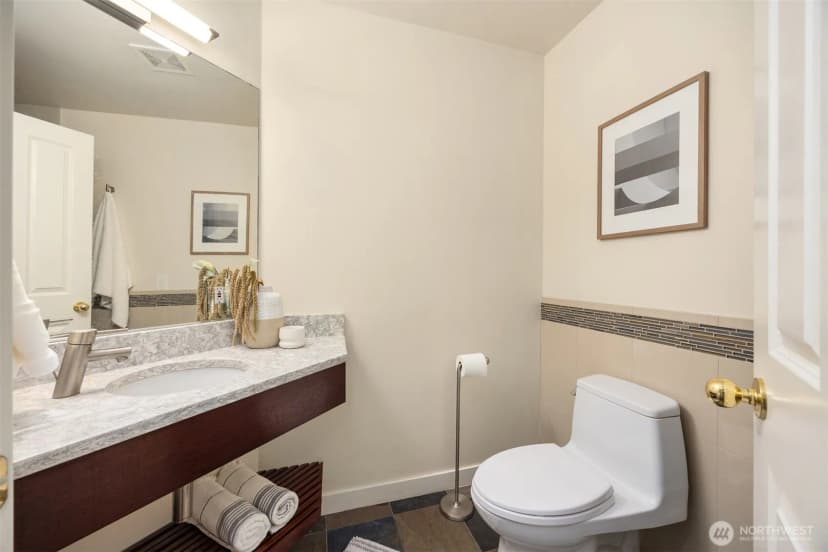 Property photo for 11523 111th Place Ne, Kirkland photo 12