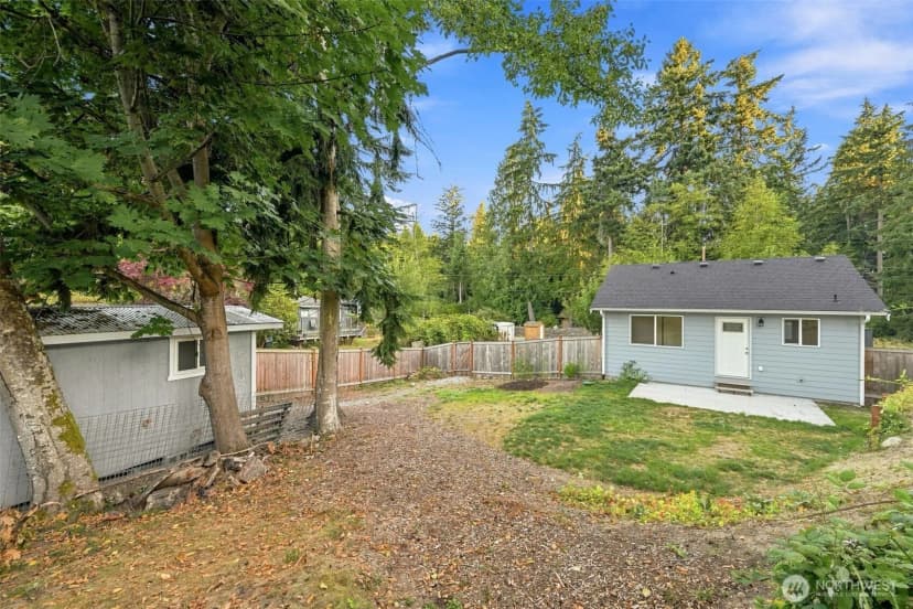 Property photo for 4338 Herring St, Langley photo 20