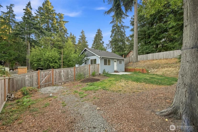 Property photo for 4338 Herring St, Langley photo 23