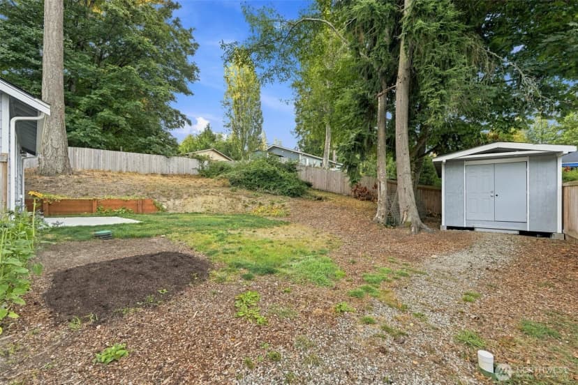 Property photo for 4338 Herring St, Langley photo 22