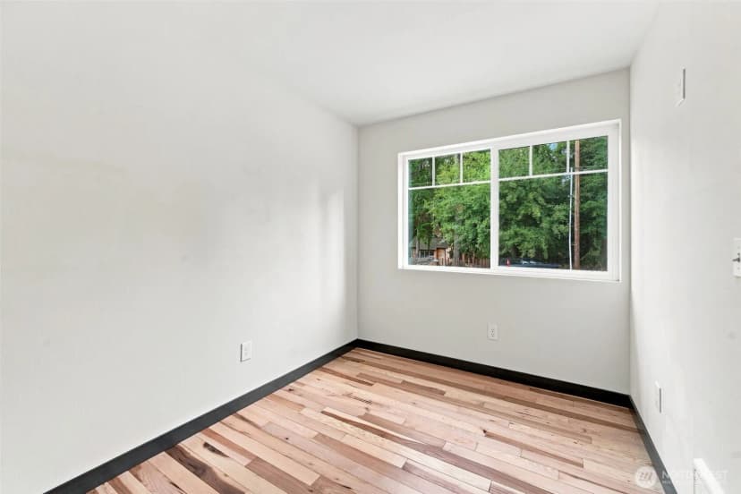 Property photo for 4338 Herring St, Langley photo 16