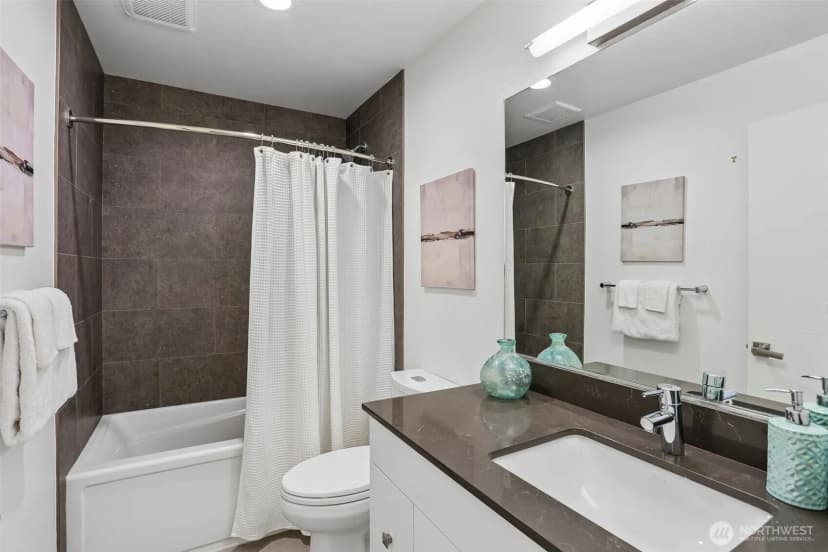 Property photo for 1926 Ferry Avenue Sw, Seattle photo 28