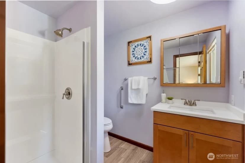 Property photo for 160 S 120th Street, Burien photo 12